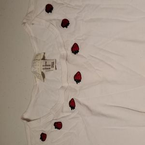 White T-shirt with Strawberries around the neck